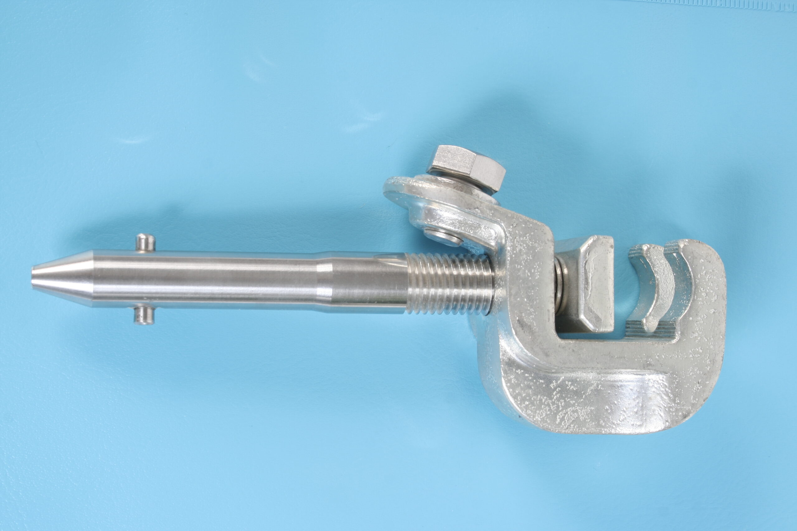 Universal Conductor Screw Clamp With A Plastic Handle